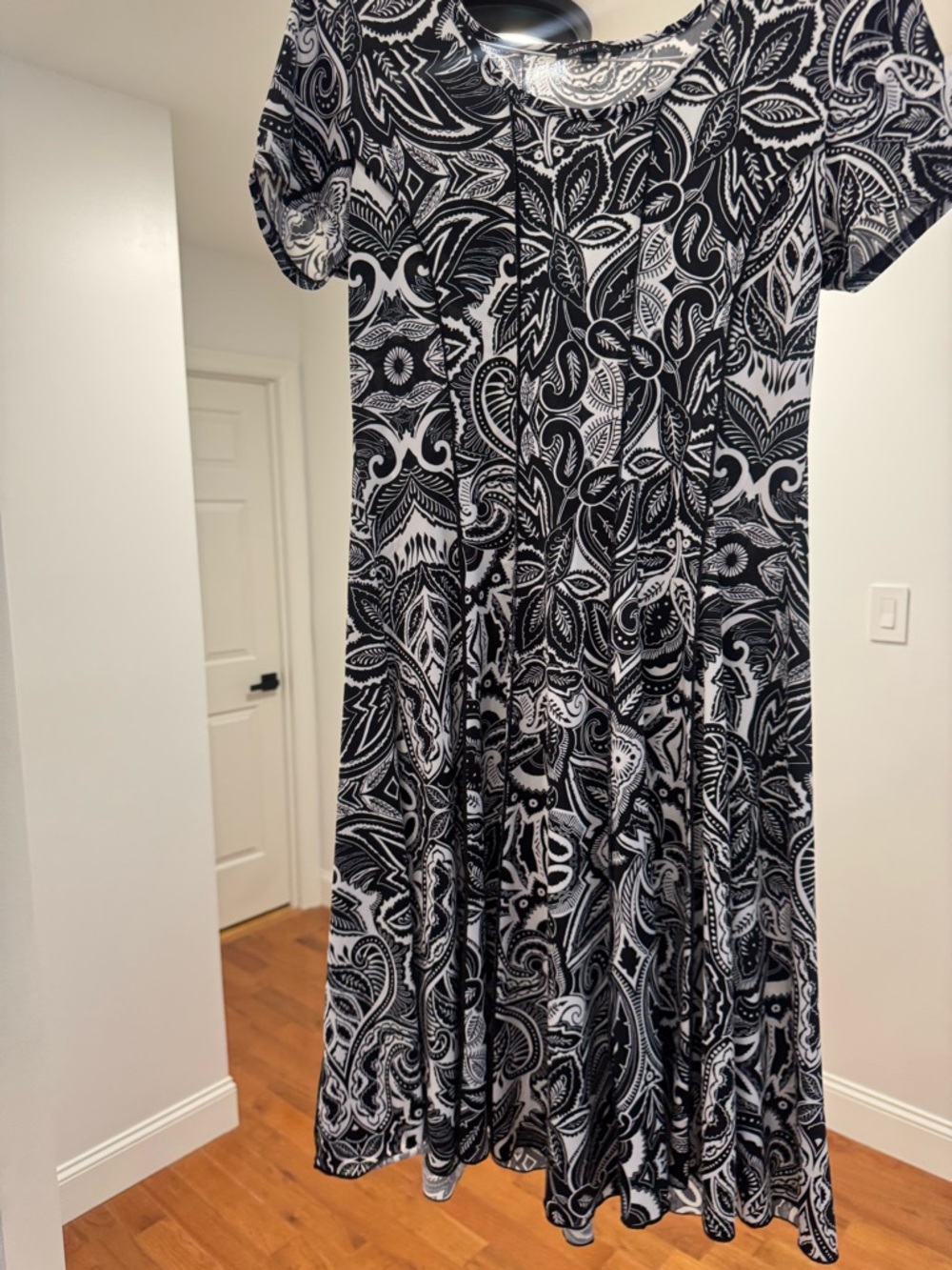 Sami & Jo Black and White Paisley Midi Dress